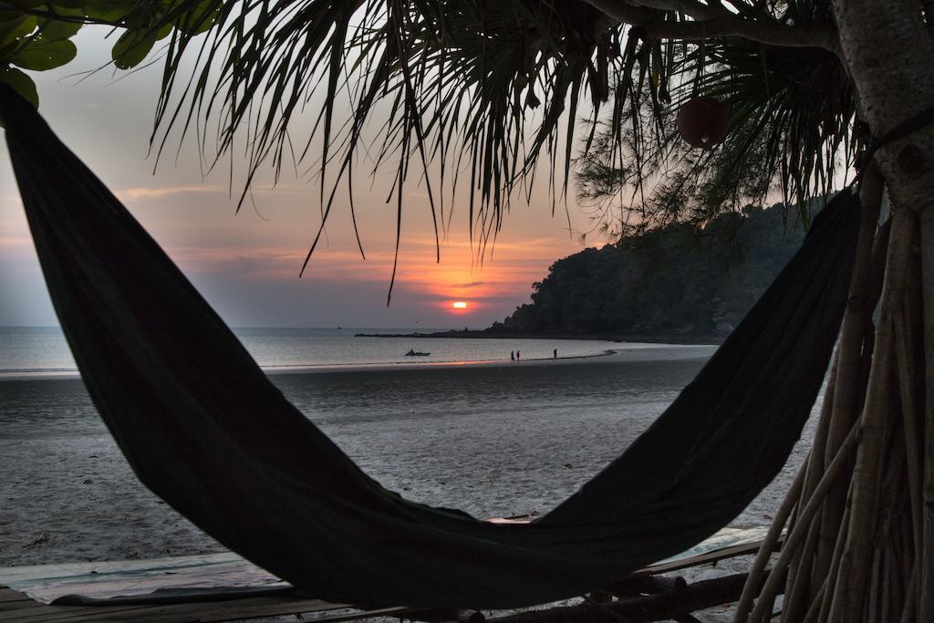 Frog Beach House Koh Phayam Zewnętrze zdjęcie