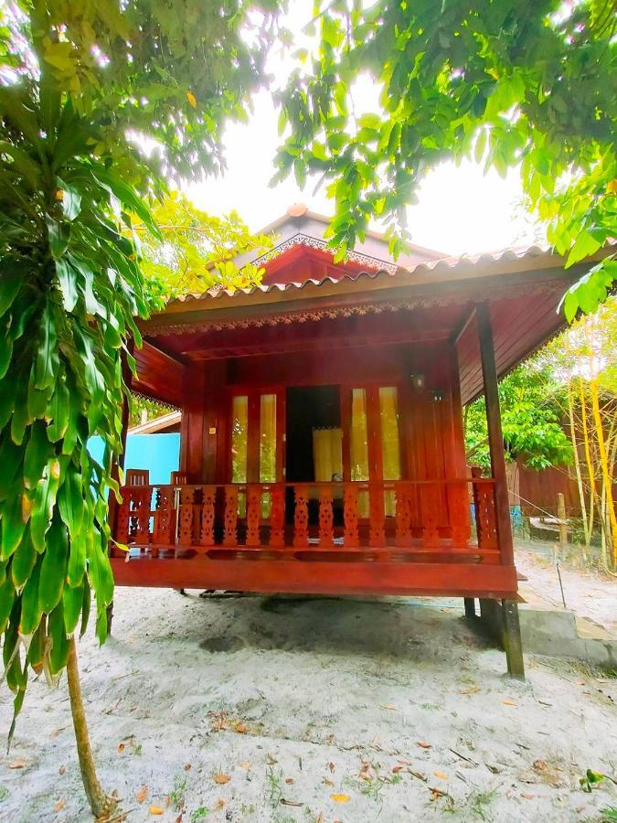 Frog Beach House Koh Phayam Zewnętrze zdjęcie