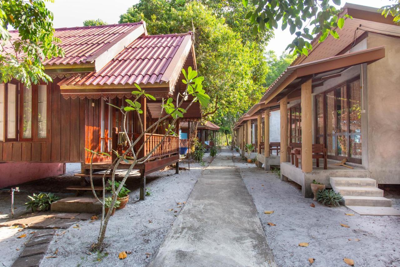 Frog Beach House Koh Phayam Zewnętrze zdjęcie